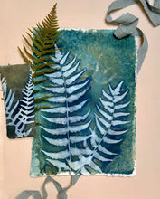 Load image into Gallery viewer, Holly fern