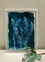 Load image into Gallery viewer, Clear Perspex box frame to fit A4 size