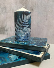Load image into Gallery viewer, Original Blue Fern Candle